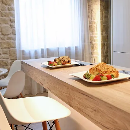 Apartment Envy *